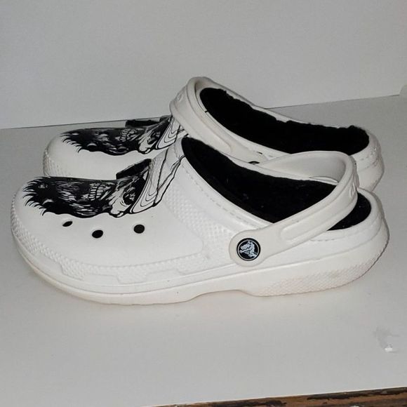 Luke Combs Edition Crocs White Unisex Fuzzy Interior Charms Pirate Face Sz M5 W7 - Picture 9 of 12